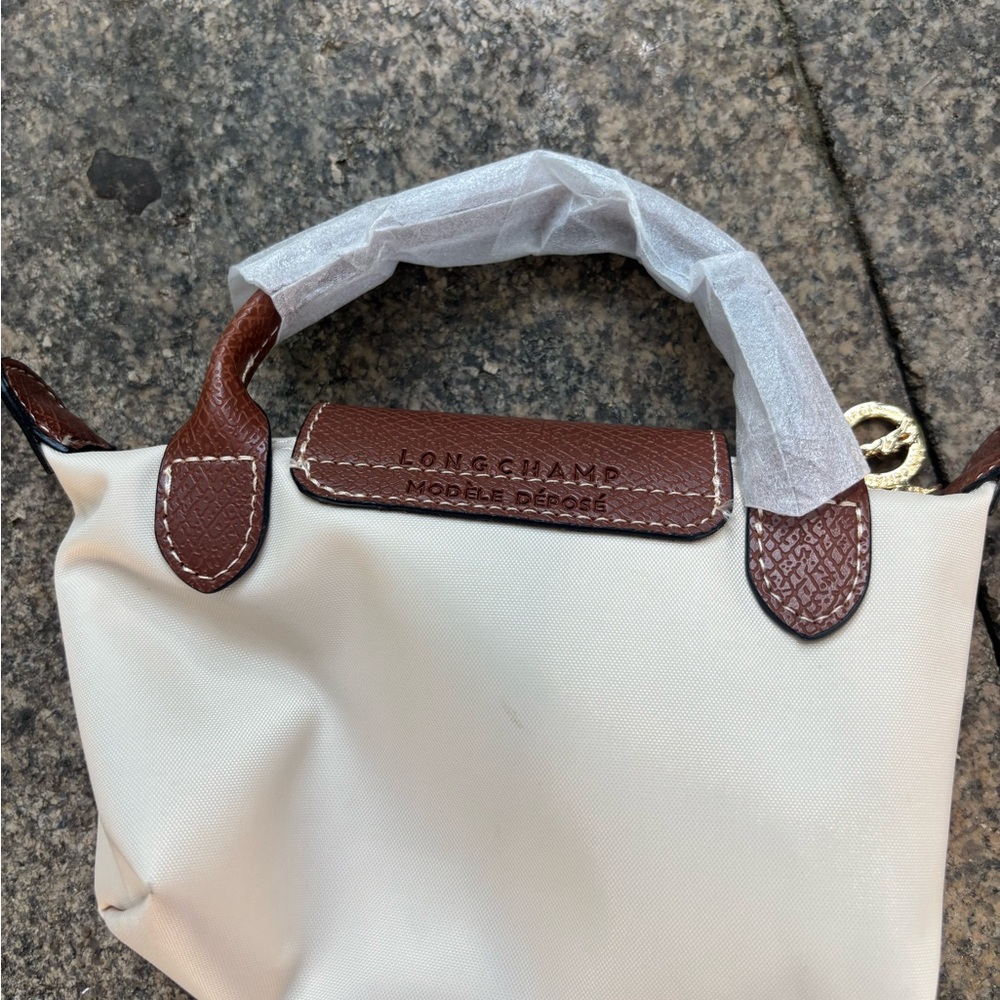 Longchamp Cream Shoulder Bag with Brown Flap - Picture 2 of 6